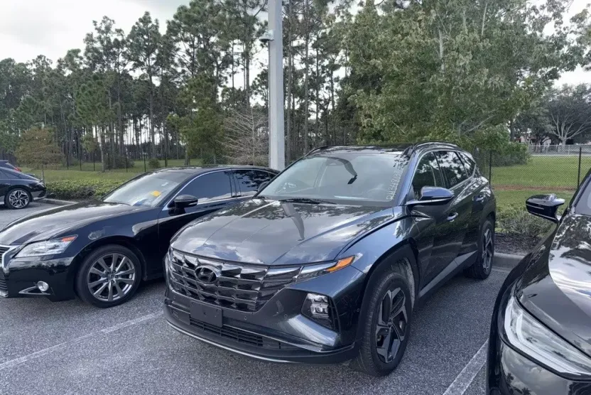 2024 Hyundai Tucson Limited photo 1