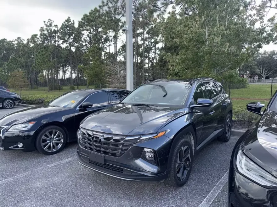 2024 Hyundai Tucson Limited photo 1