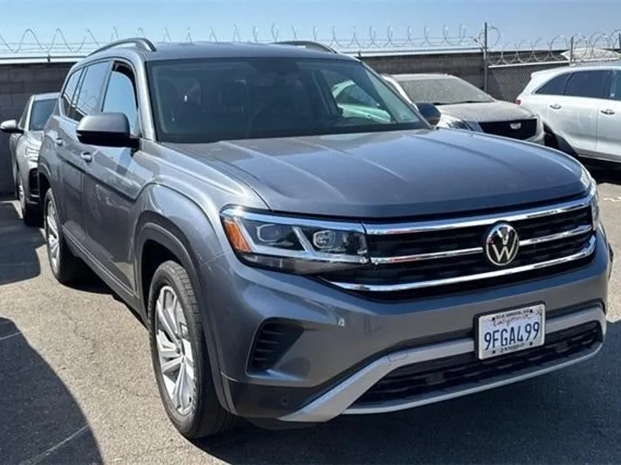 2023 Volkswagen Atlas V6 SE Technology photo 1