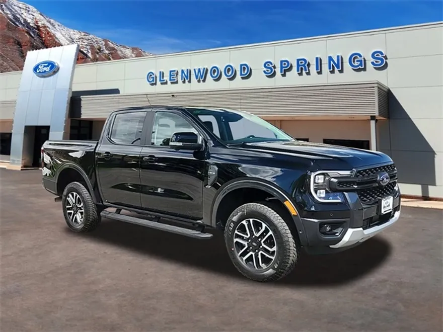 2024 Ford Ranger Lariat photo 1