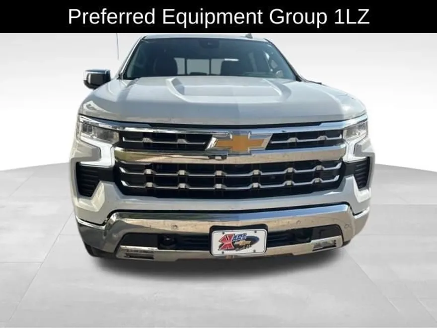 2024 Chevrolet Silverado 1500 LTZ photo 1