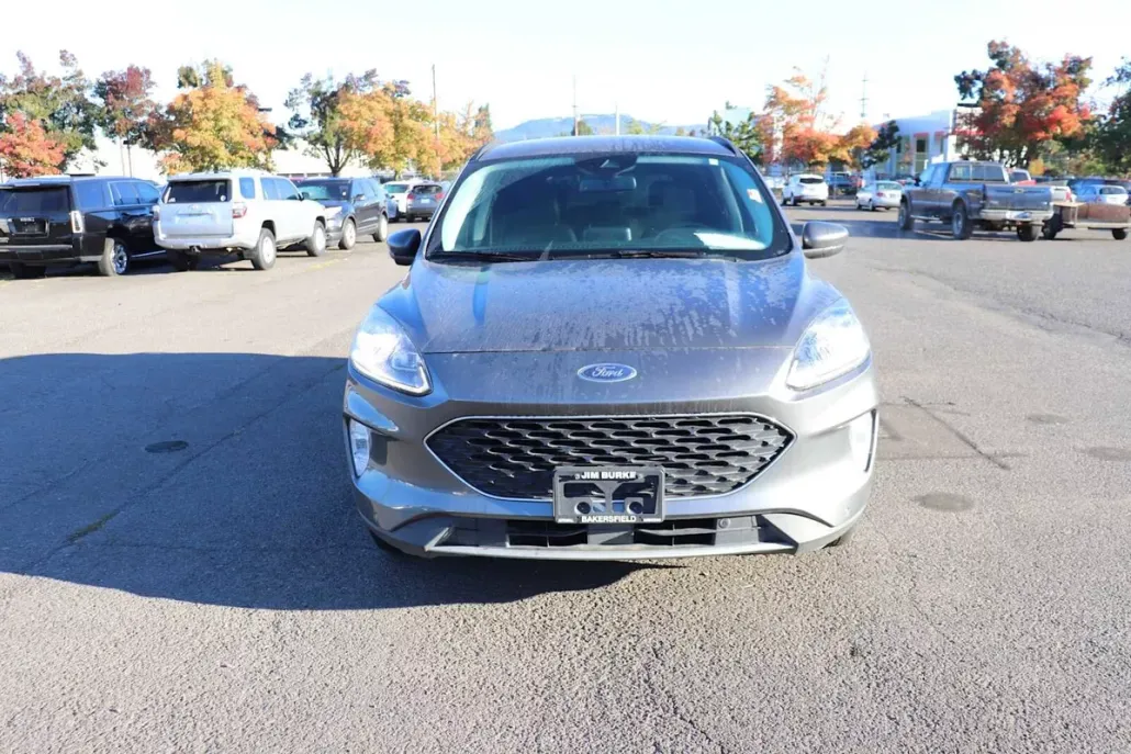2022 Ford Escape Titanium photo 1