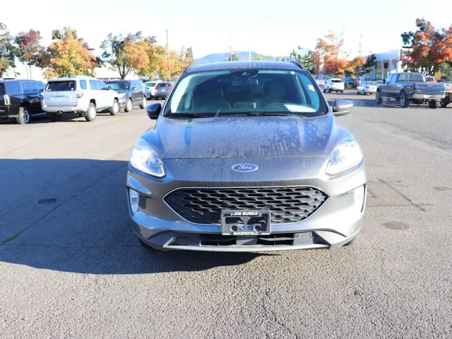 2022 Ford Escape Titanium photo 1