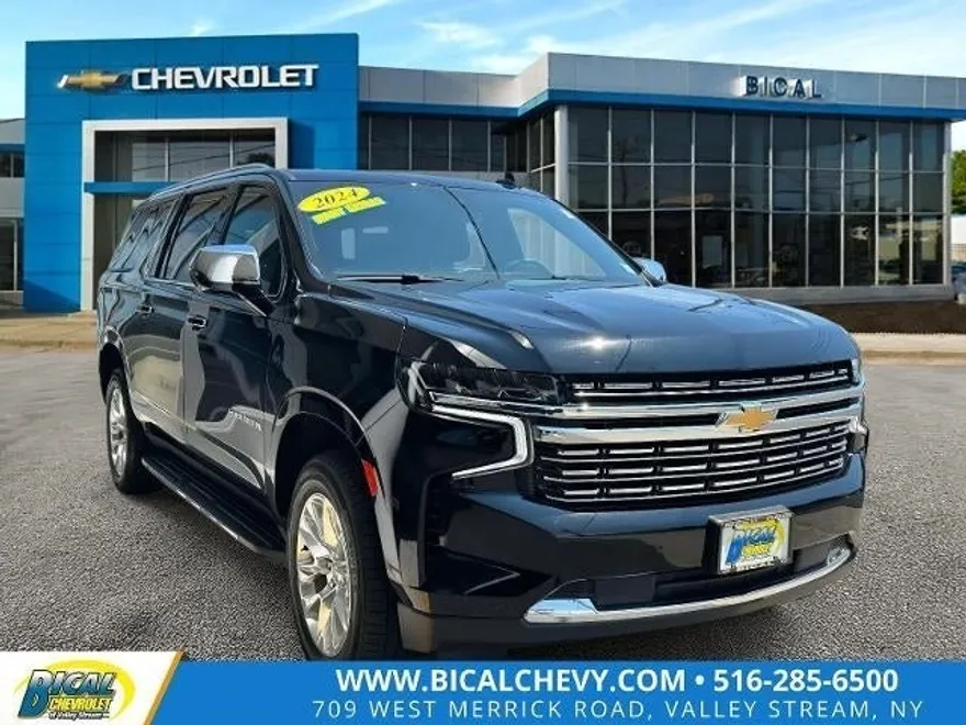 2024 Chevrolet Suburban Premier photo 1