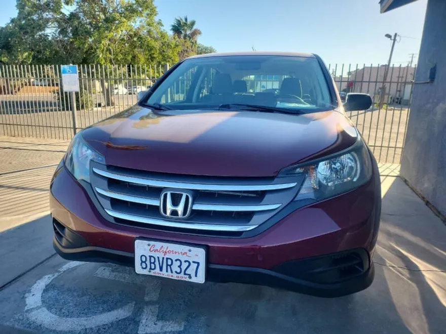 2014 Honda CR-V LX photo 1