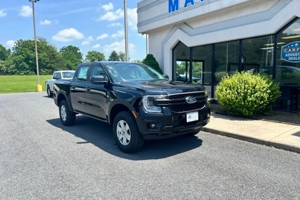 2025 Ford Ranger XL photo 1
