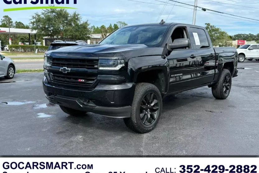 2018 Chevrolet Silverado 1500 LT photo 1