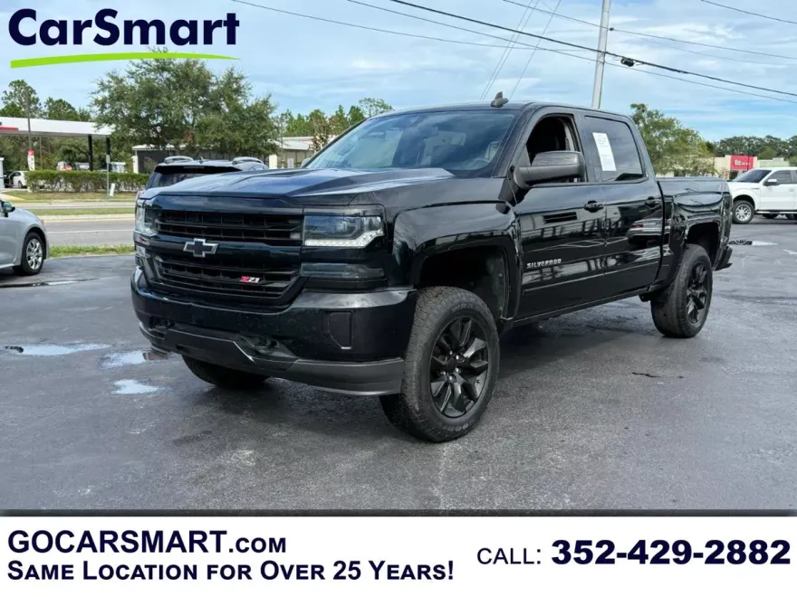 2018 Chevrolet Silverado 1500 LT photo 1