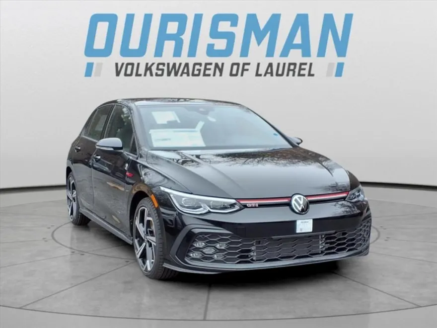 2024 Volkswagen Golf GTI SE photo 1