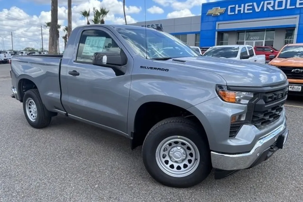 2026 Chevrolet Silverado 1500 photo 1