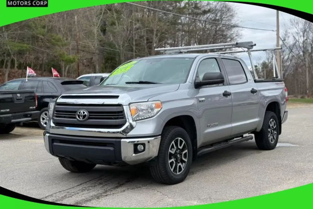 2016 Toyota Tundra CrewMax SR5 photo 1