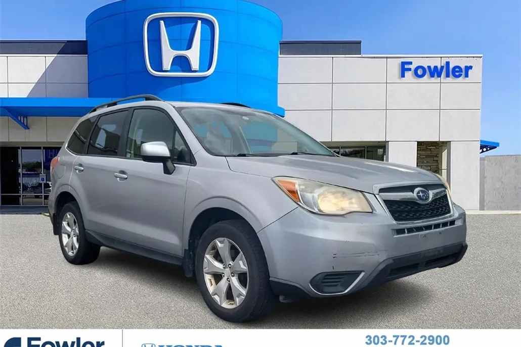 2014 Subaru Forester 2.5i Premium photo 1
