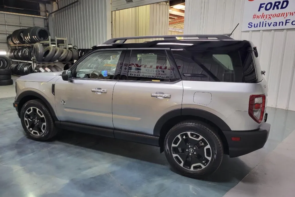2022 Ford Bronco Sport Outer Banks photo 1