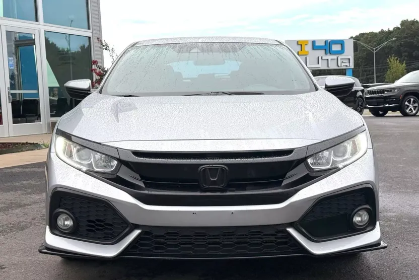 2019 Honda Civic Sport Hatchback photo 1