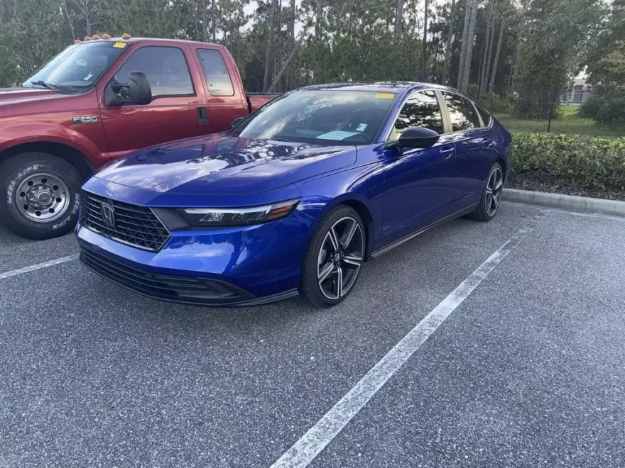 2023 Honda Accord Hybrid Sport photo 1