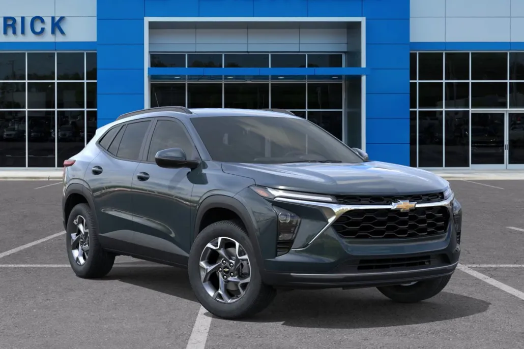 2026 Chevrolet Trax LT photo 1