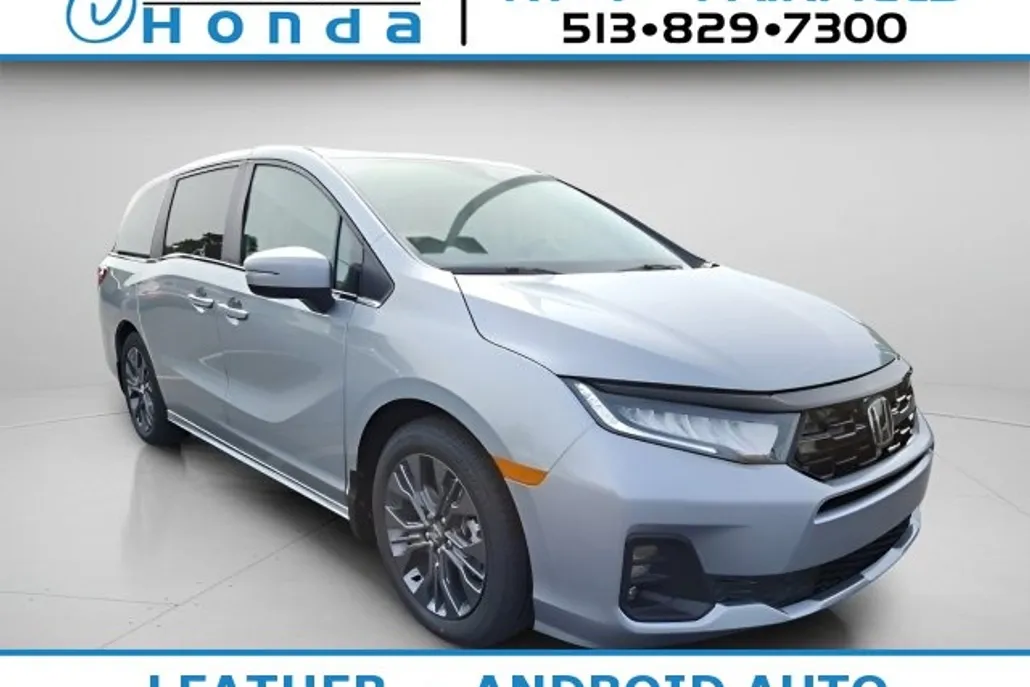 2026 Honda Odyssey Touring photo 1