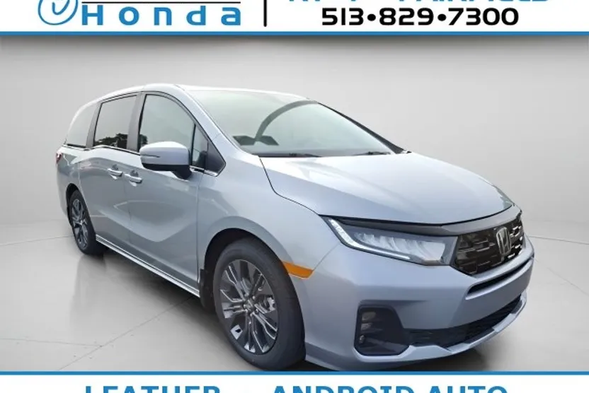 2026 Honda Odyssey Touring photo 1