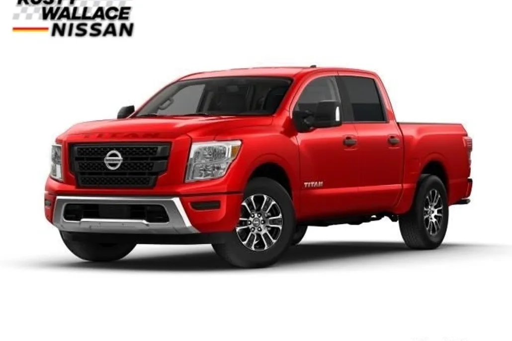 2024 Nissan Titan SV photo 1
