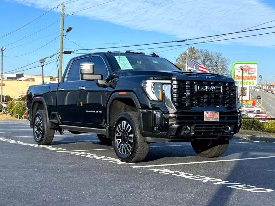 2024 Gmc Sierra Denali Ultimate photo 1