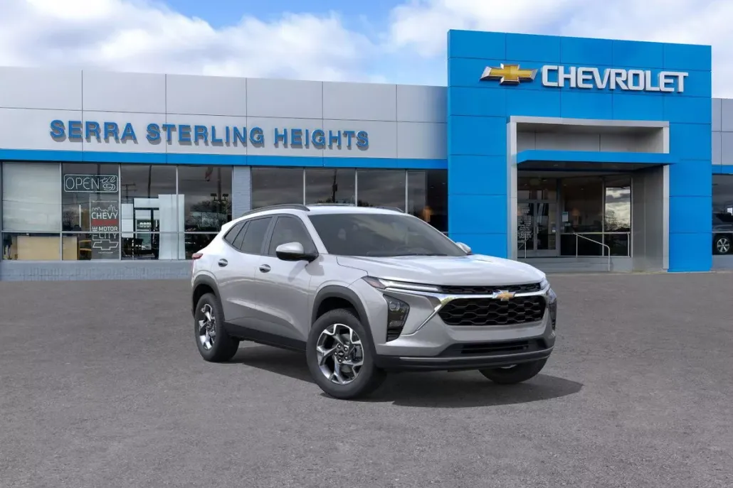 2025 Chevrolet Trax LT photo 1