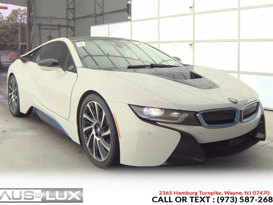 2015 Bmw i8 8-Series photo 1