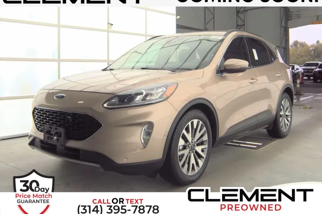2020 Ford Escape Titanium photo 1