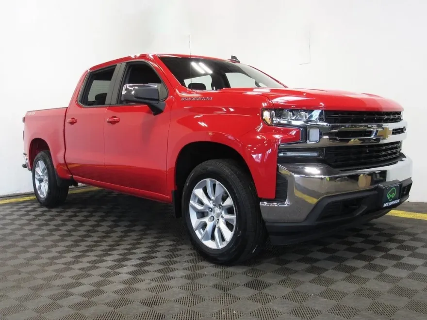 2021 Chevrolet Silverado 1500 LT photo 1