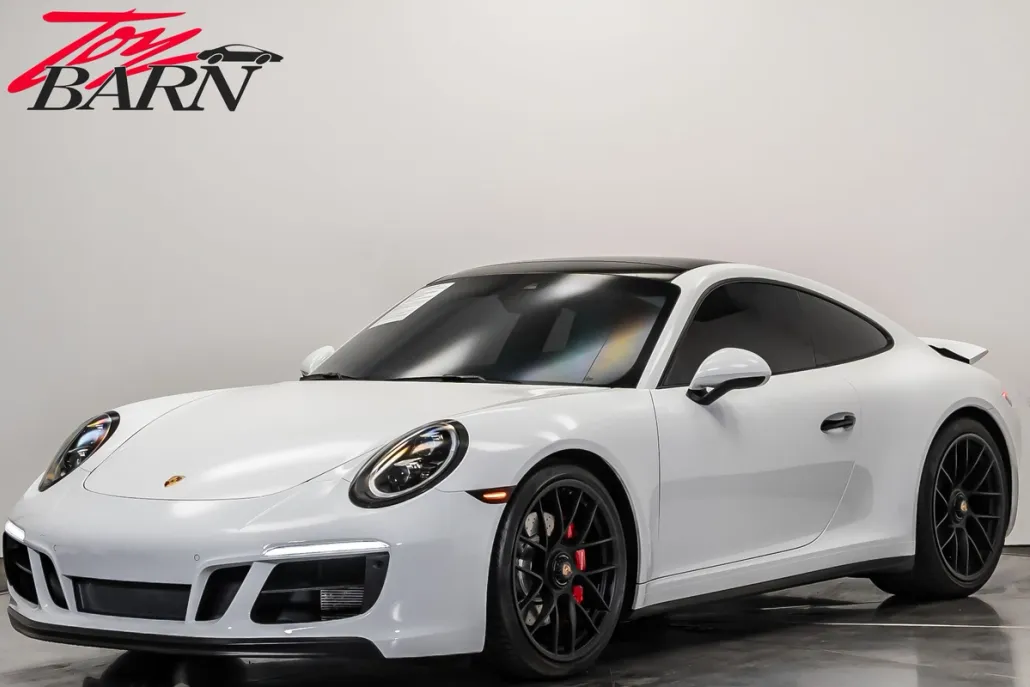 2019 Porsche 911 GTS photo 1