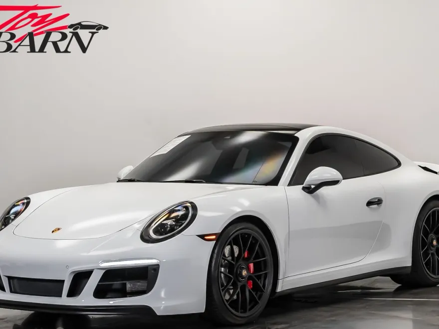 2019 Porsche 911 GTS photo 1