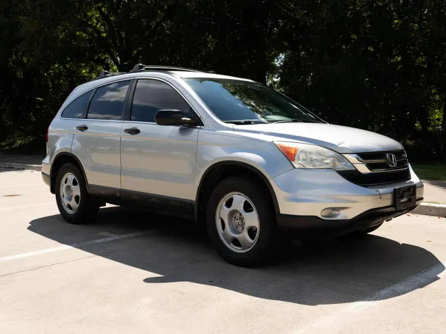 2010 Honda CR-V LX photo 1