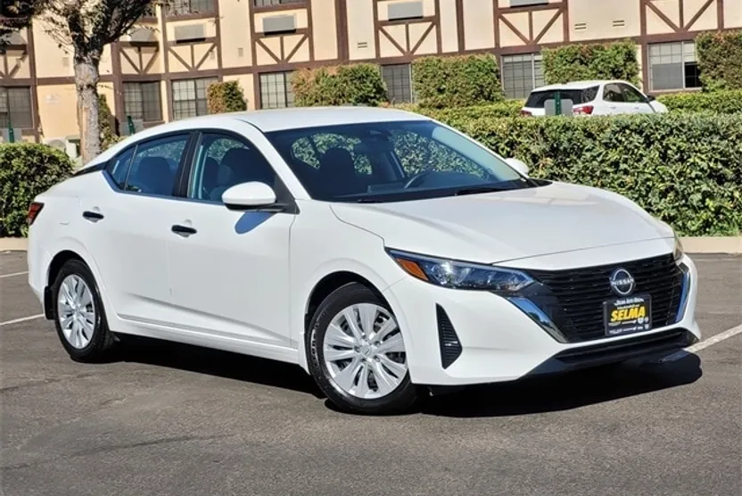2024 Nissan Sentra S photo 1