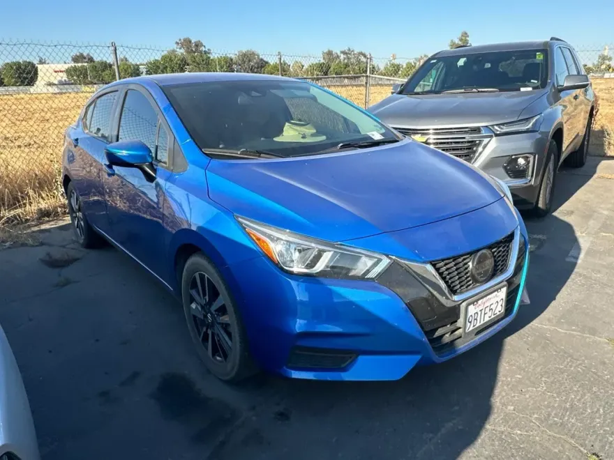 2021 Nissan Versa 1.6 SV photo 1