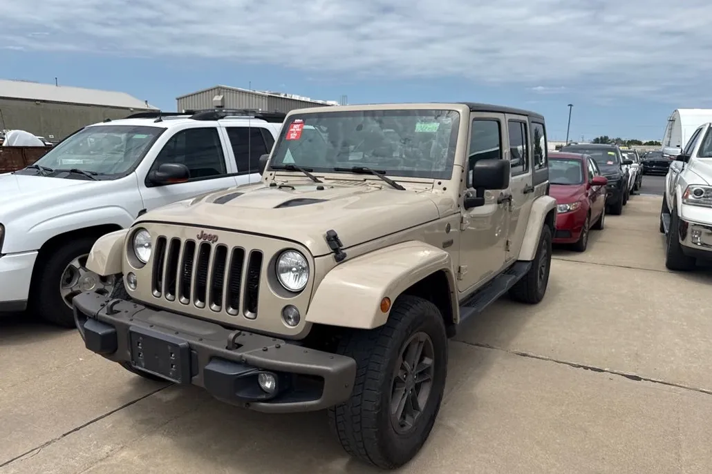 2016 Jeep Wrangler Unlimited Anniversary Edition photo 1