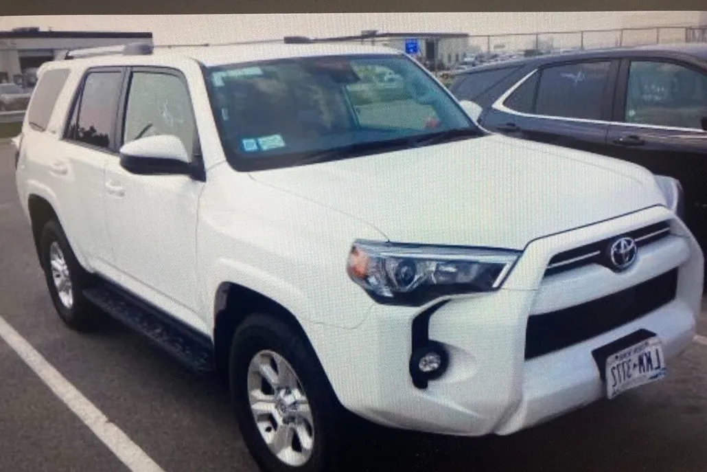 2024 Toyota 4Runner SR5 photo 1