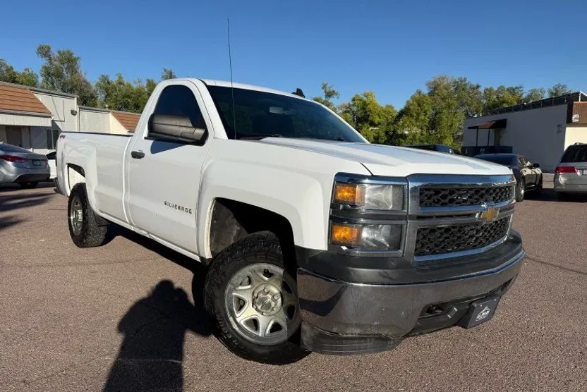2015 Chevrolet Silverado 1500 LS photo 1