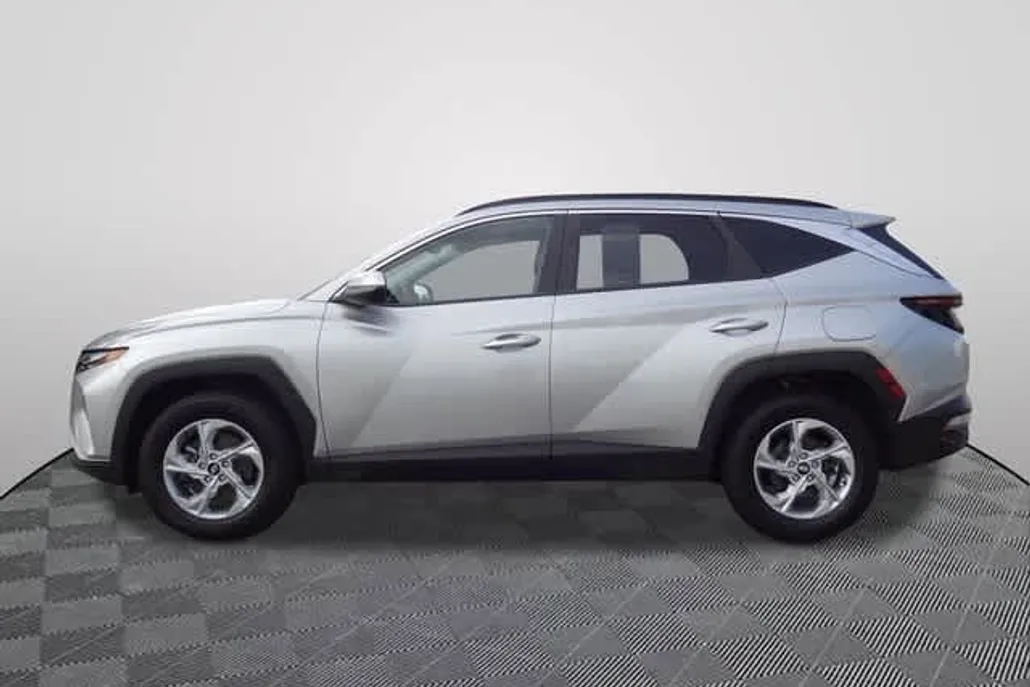 2023 Hyundai Tucson SEL photo 1