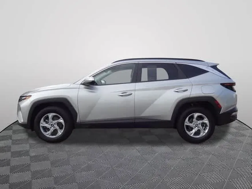 2023 Hyundai Tucson SEL photo 1