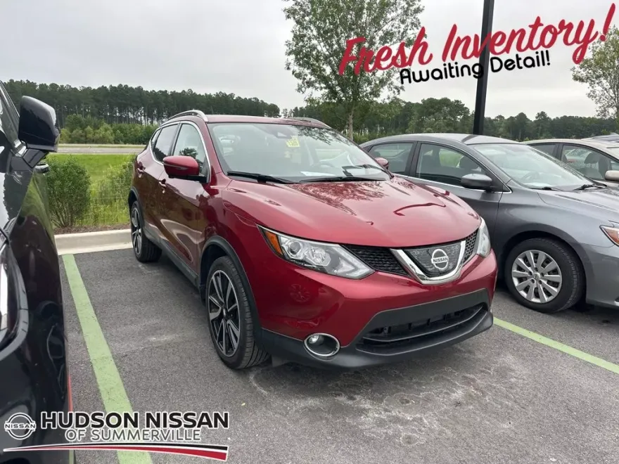 2019 Nissan Rogue Sport SL photo 1