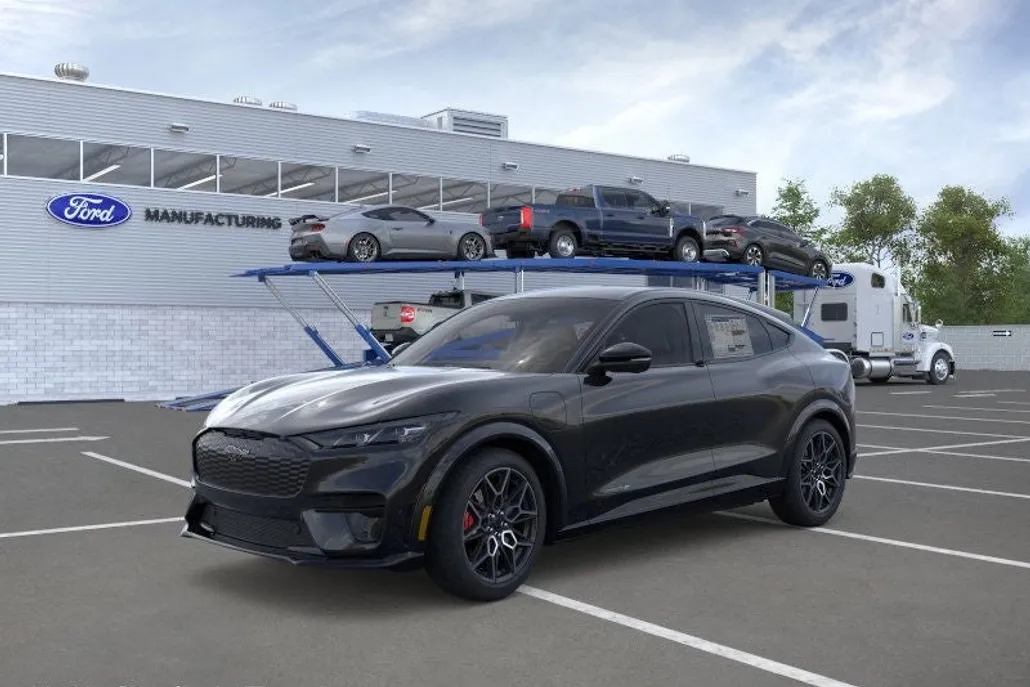 2025 Ford Mustang Mach-E GT photo 1