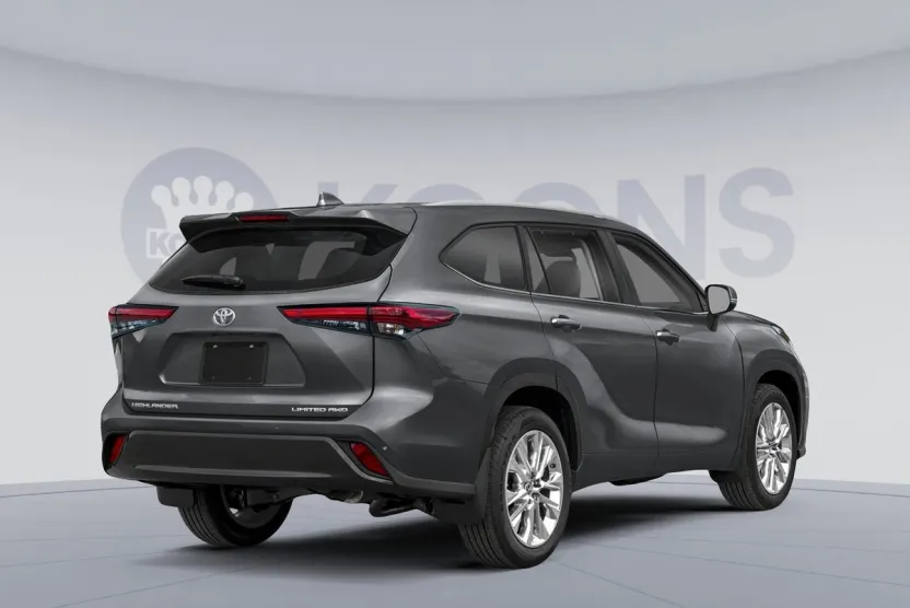 2025 Toyota Highlander Limited photo 1