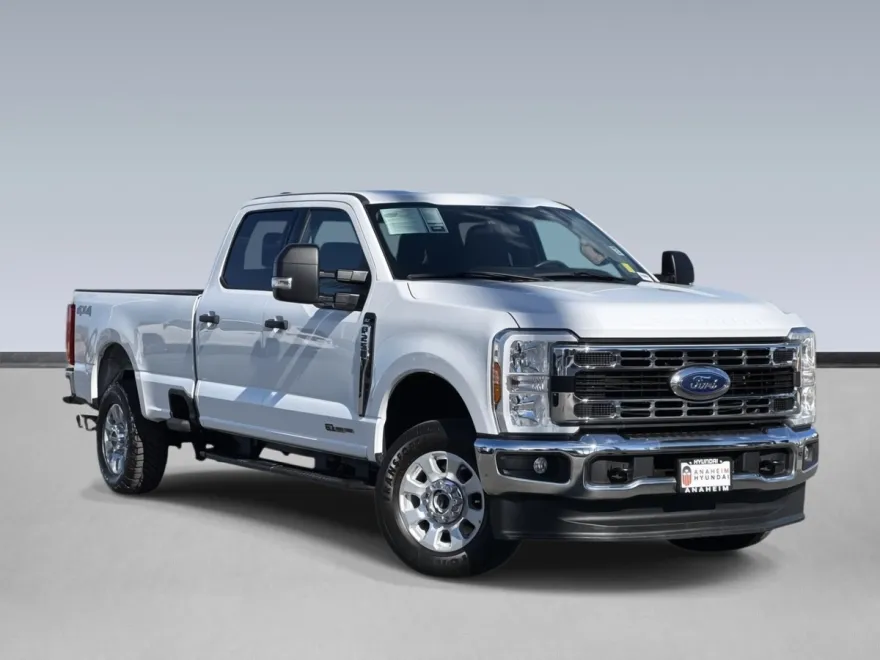 2024 Ford F-250 photo 1