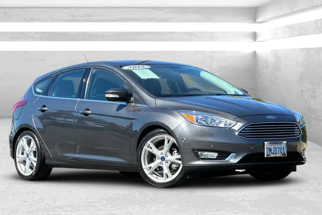 2015 Ford Focus Titanium photo 1