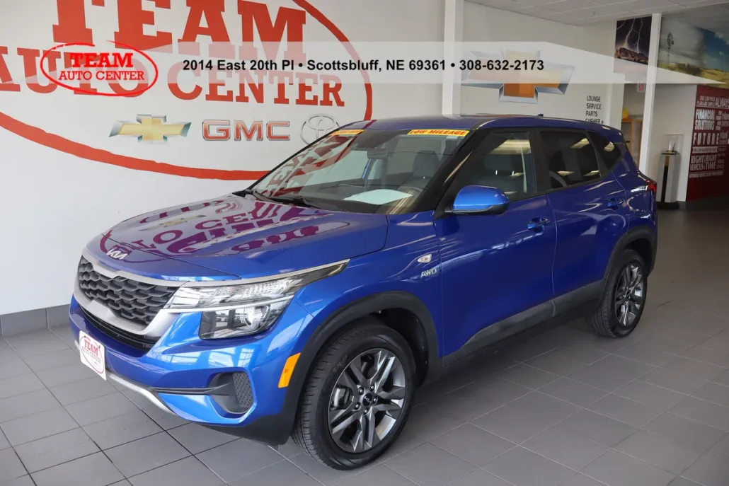 2023 Kia Seltos LX photo 1