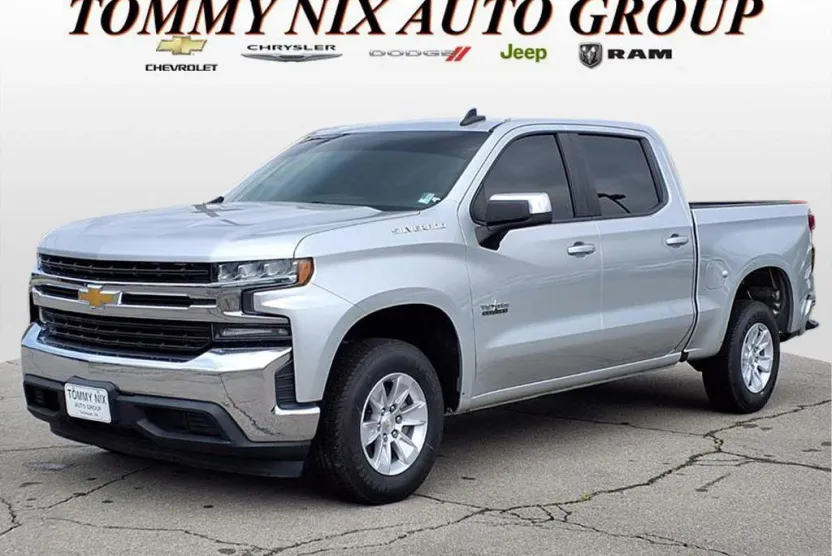 2019 Chevrolet Silverado 1500 LT photo 1