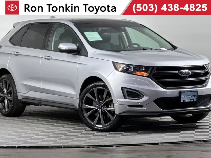 2018 Ford Edge Sport photo 1