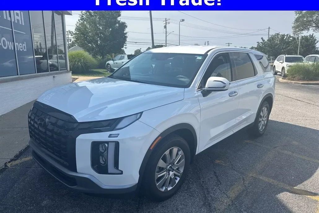 2023 Hyundai Palisade SE photo 1