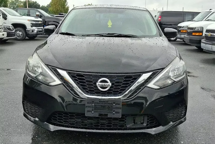 2019 Nissan Sentra S photo 1