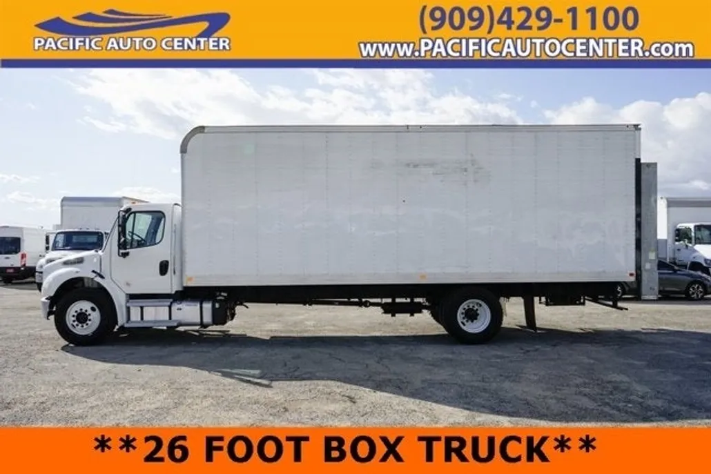 2019 Freightliner M2 photo 1