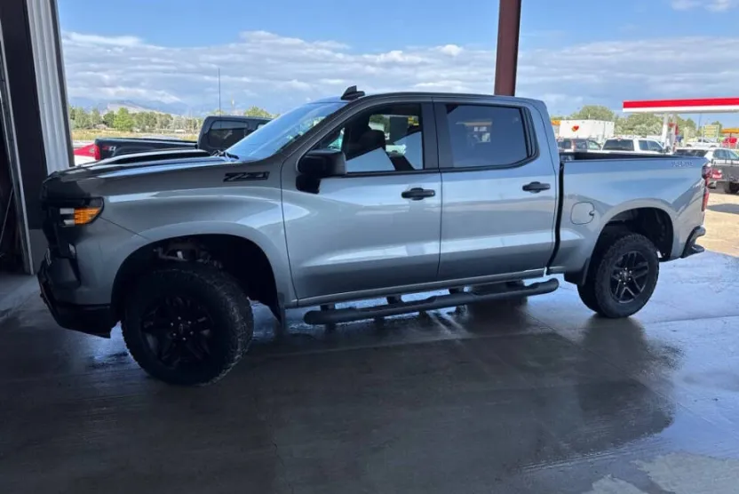 2023 Chevrolet Silverado 1500 Custom Trail Boss photo 1